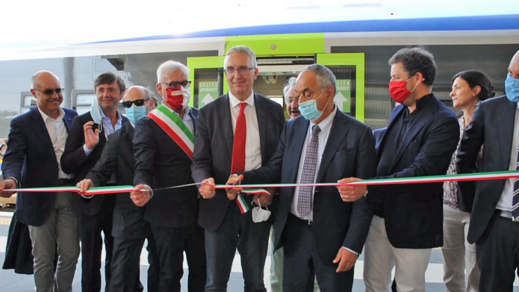 Inaugurata la fermata ferroviaria  Macerata Università