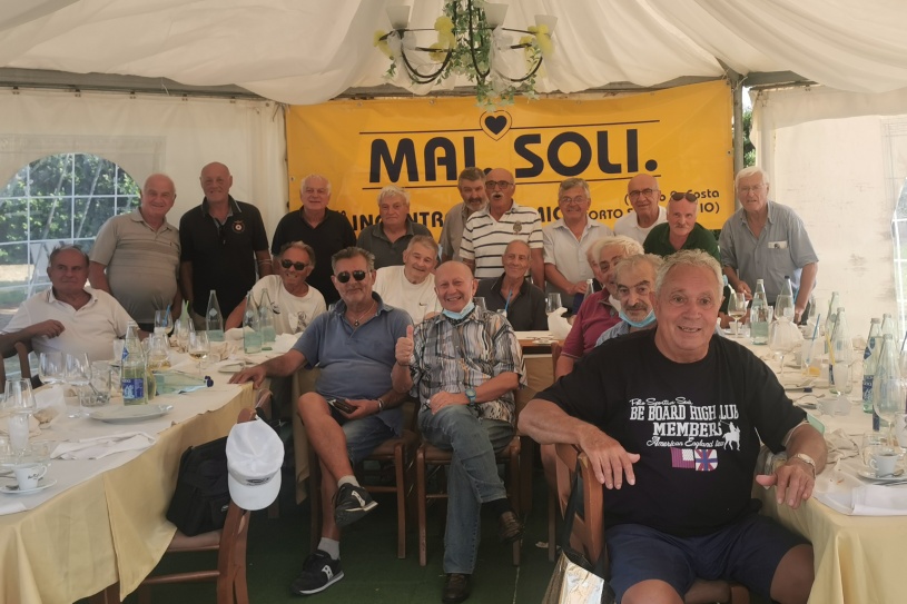 Mai Soli, XX conviviale degli ever green di borgo Andrea Costa