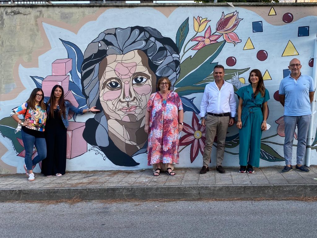 Porto San Giorgio dedica un murale a Maria Montessori
