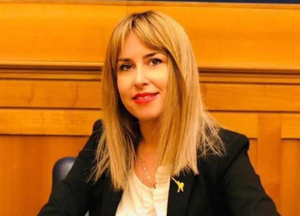 Regione Marche, Giorgia Latini: “Fondi per sostenere 10.346 studenti delle famiglie meno abbienti”