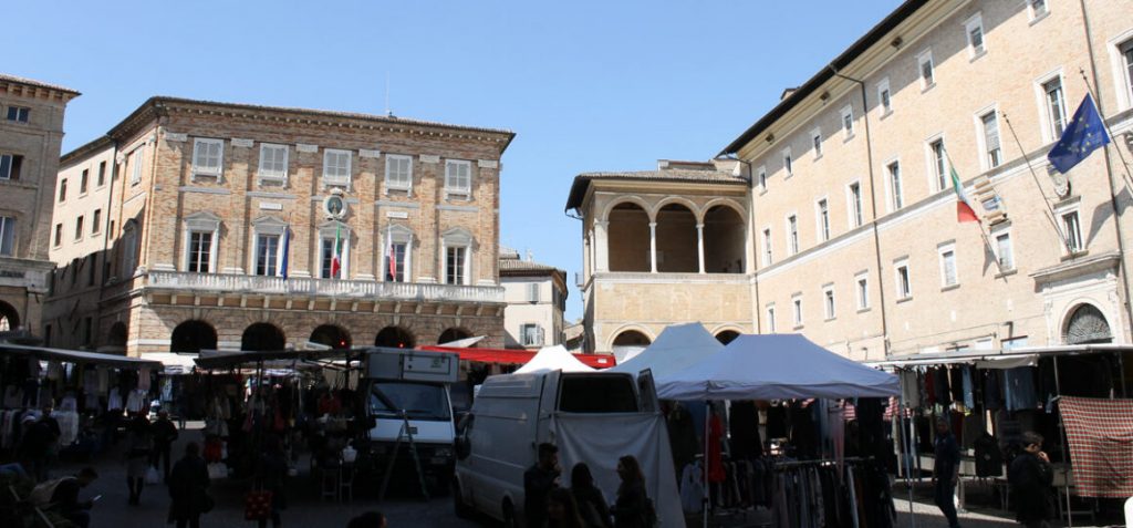 Macerata, Rinnovo concessioni aree pubbliche per il commercio
