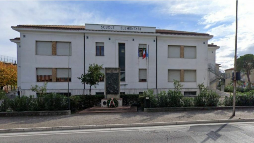 Punto Vaccinazioni a Fermo alla Don Dino Mancini, da fine marzo