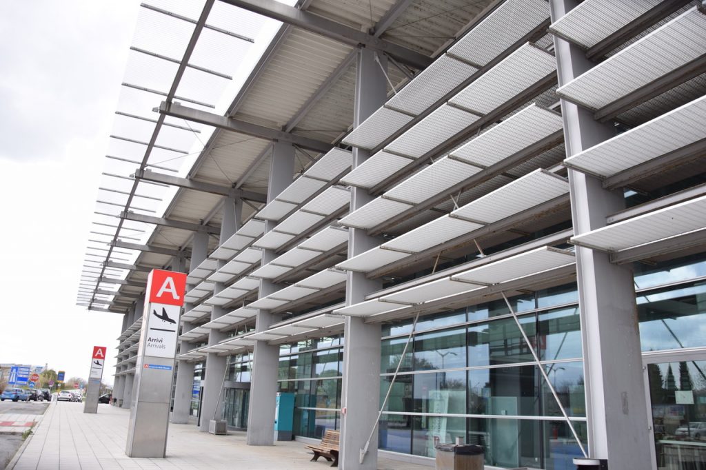 Aeroporto Falconara, undici nuove rotte. Acquaroli: “la risposta che auspicavamo.”