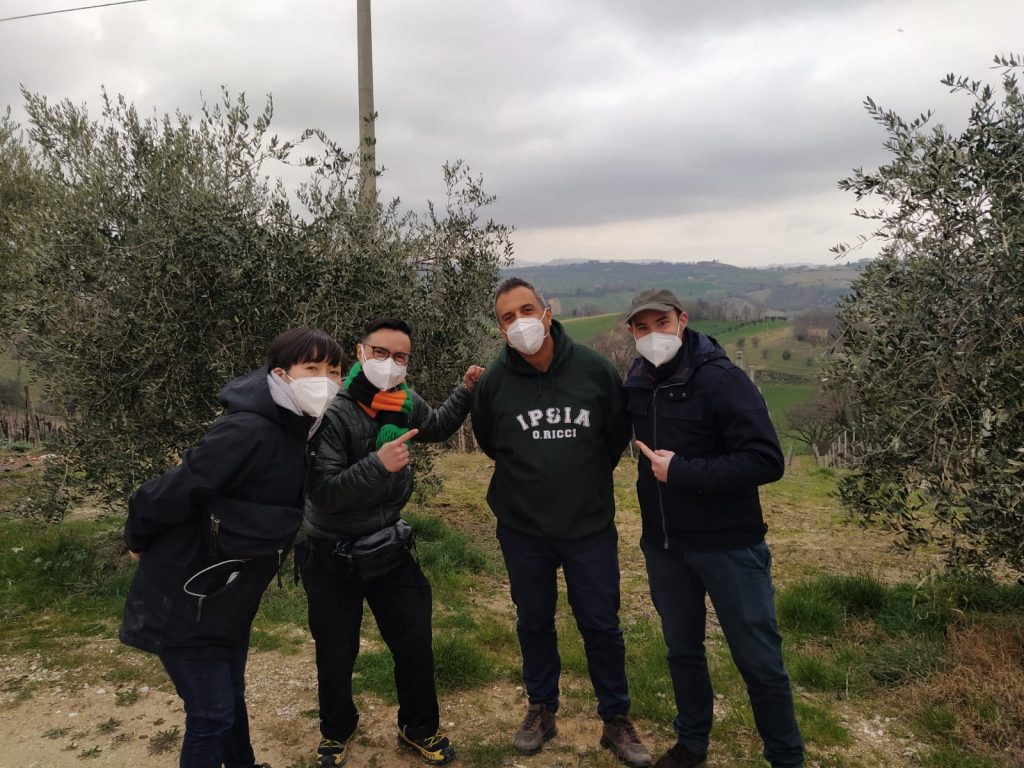 “Angeli Musicanti”. A Montottone la musica per battere il covid, la Tv giapponese racconta il borgo