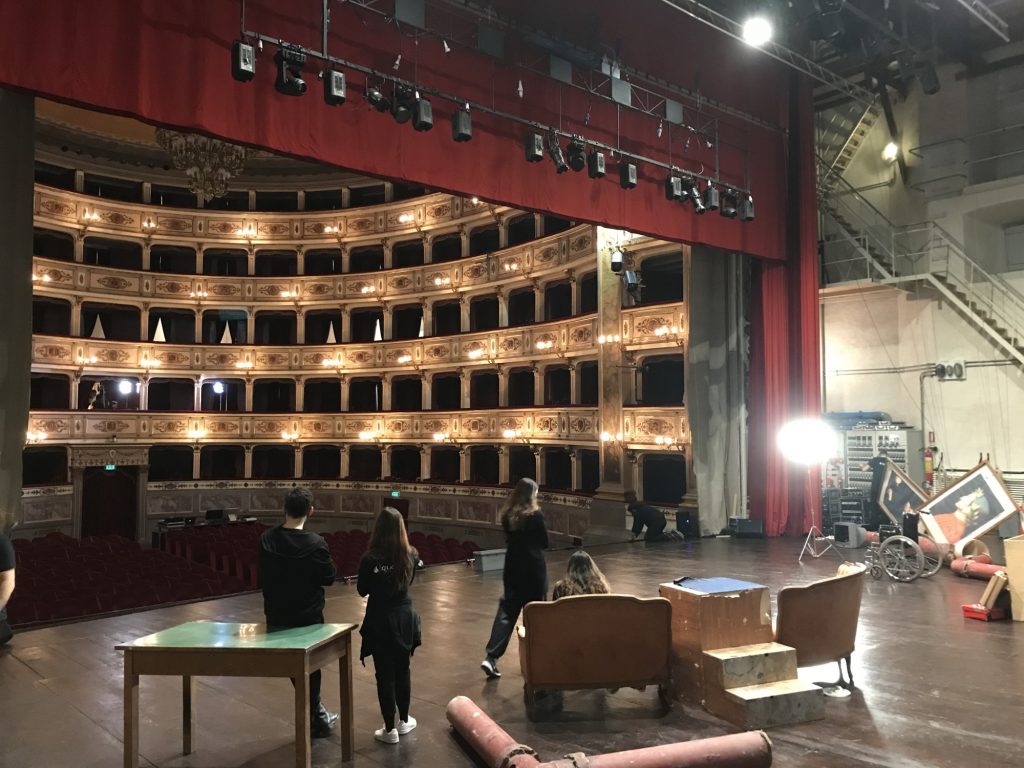 Compagnia della Marca: “Aprite i vostri occhi – Sopra e sotto il palco”, in onda domenica su Youtube