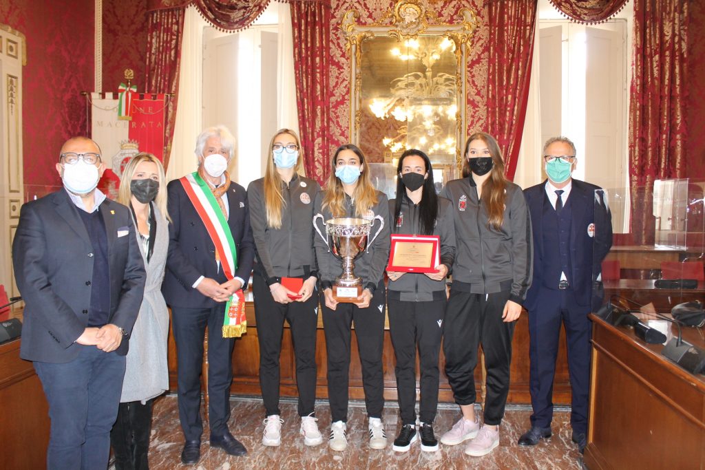Premio MacerataPiù alla CBF Balducci HR Macerata Volley