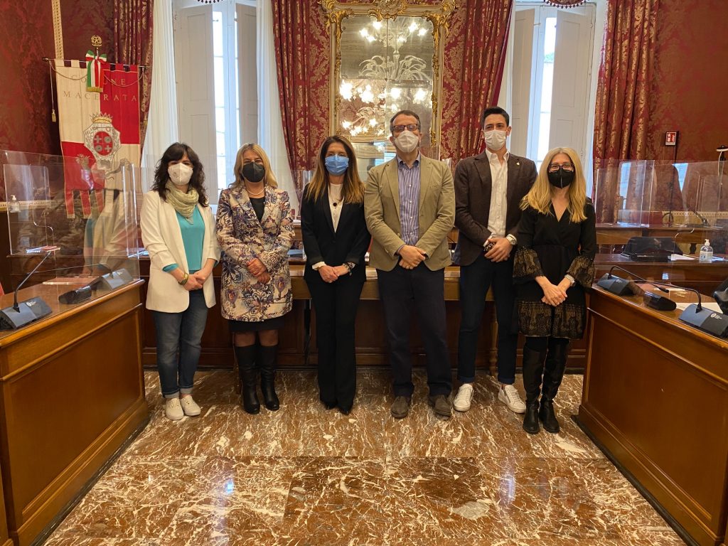 Macerata: network di Comuni amici della famiglia e Marchio Family Friendly