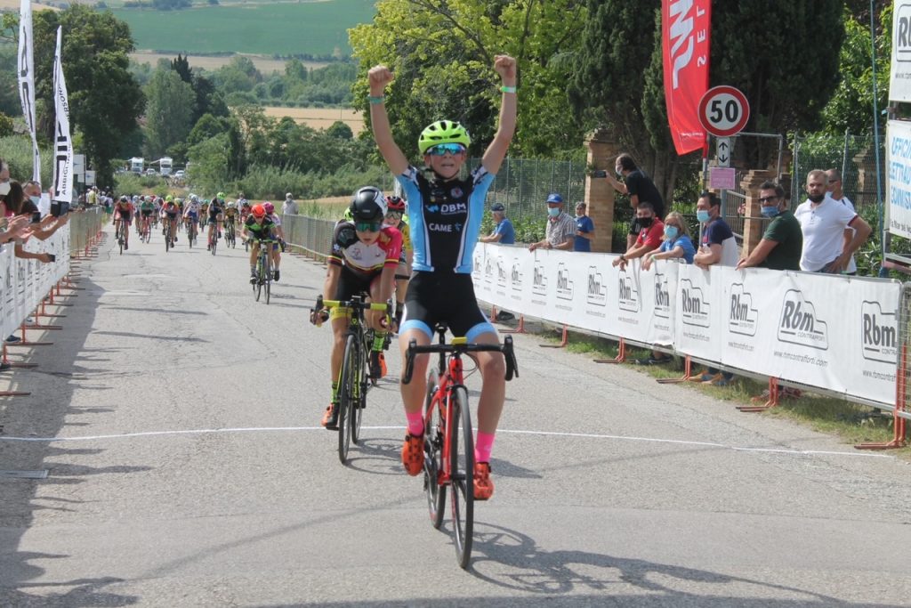 Ciclismo giovanile: oltre 300 corridori al via in una due giorni spettacolare.