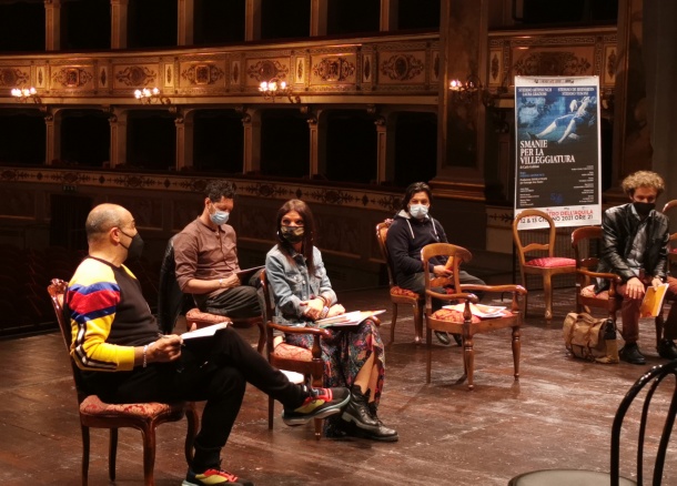 12 e 13 giugno Fermo a teatro con “le smanie per la villeggiatura” di Goldoni