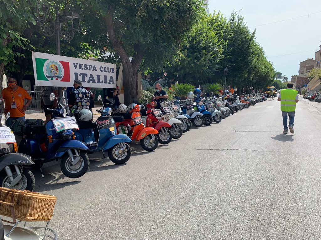 Raduno Vespa, un successo per Sant’Elpidio a Mare