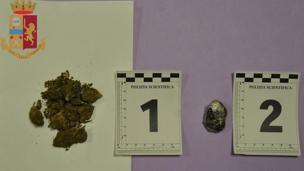 Spaccio a Fermo denunciato un giovane