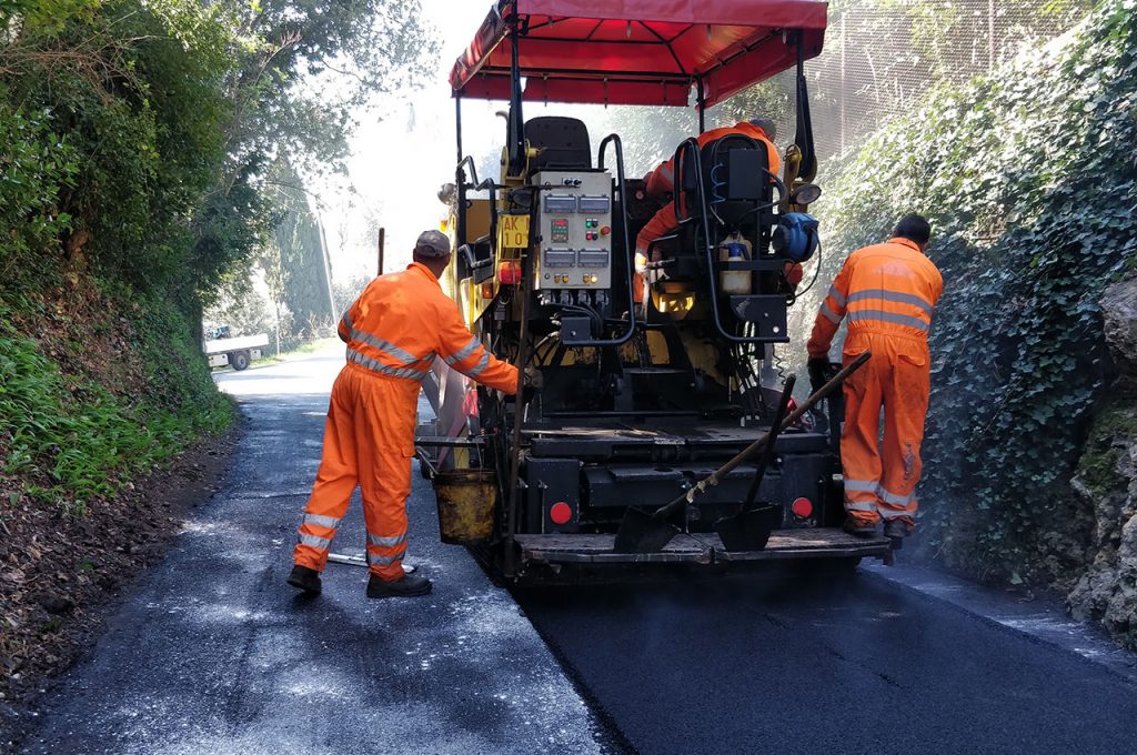 Lavori di asfaltatura in notturna in viale Bigioli Lunedì prossimo