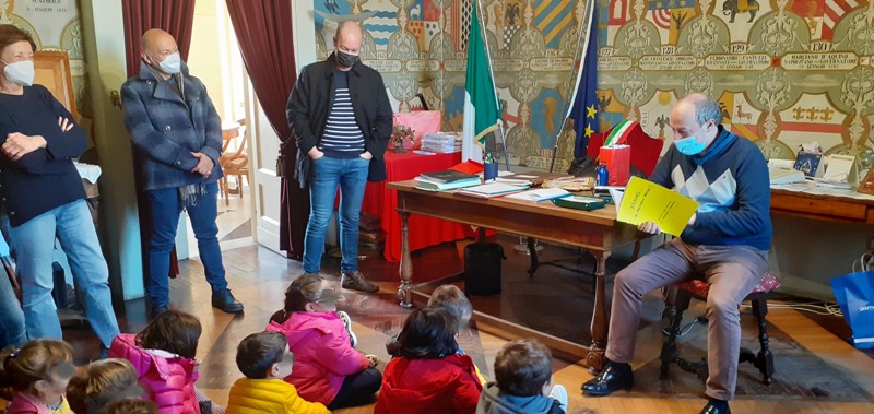 Fermo a piccoli passi. Alla scoperta della città di Fermo con i bambini di San Michele Lido
