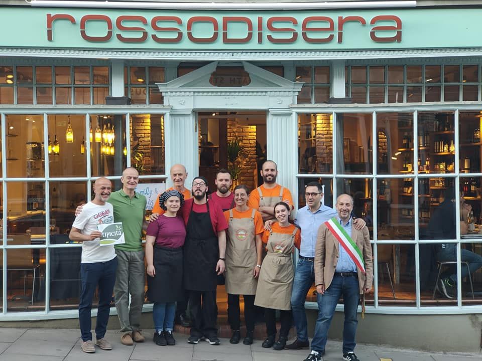 Rossodisera raddoppia a Londra, cucina fermana city ambassador nel mondo