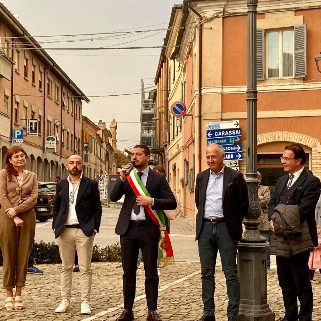 Inaugurata a Montalto la farmacia comunale, presenti i vertici regionali
