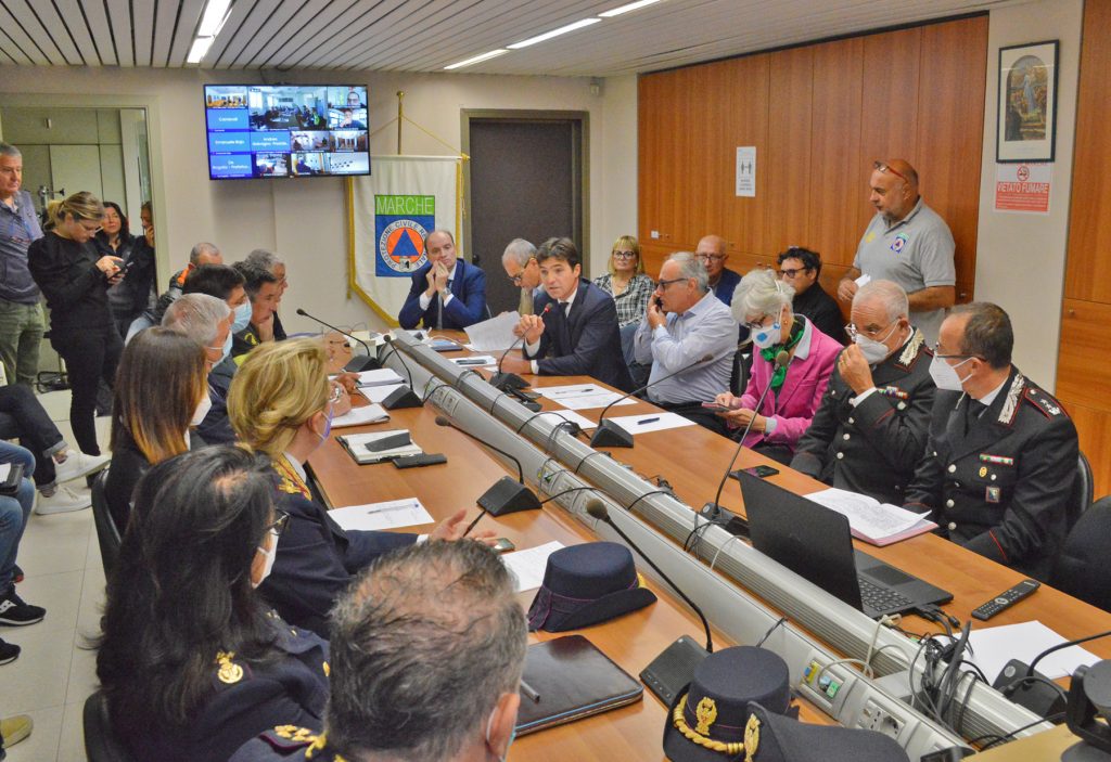 Terremoto: Acquaroli e Aguzzi alla riunione del Centro operativo regionale