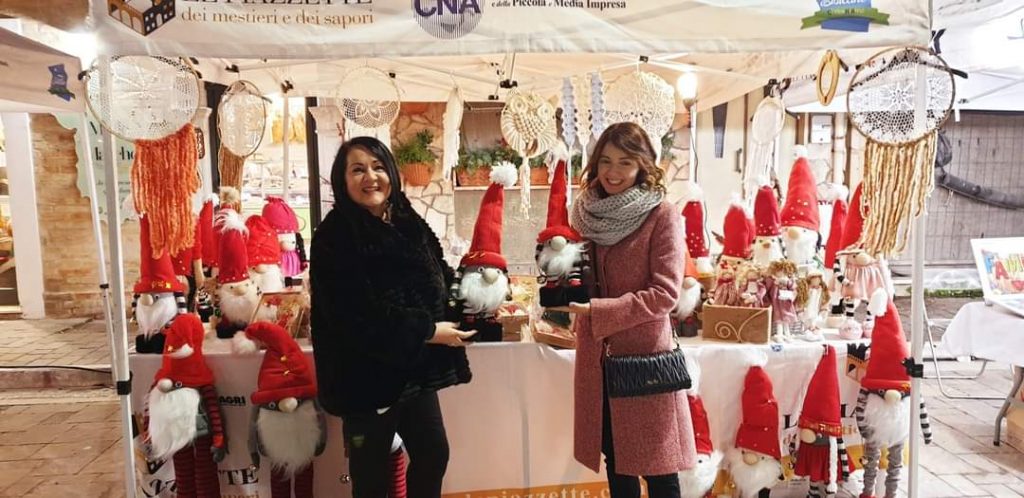 Settimana di Natale tra giochi in legno e mascotte a Porto Sant’Elpidio