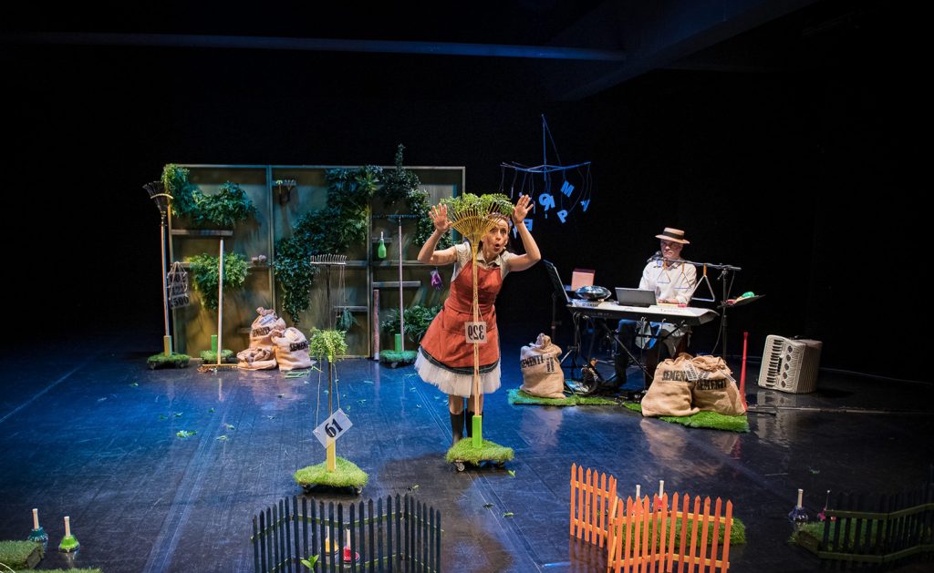 Ascoli Piceno: domenica 22 gennaio con Fioriscono Parole, al via al Ventidio Basso la stagione per ragazzi