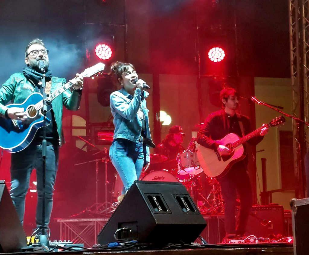 Porto San Giorgio: in migliaia in piazza per i Tiromancino