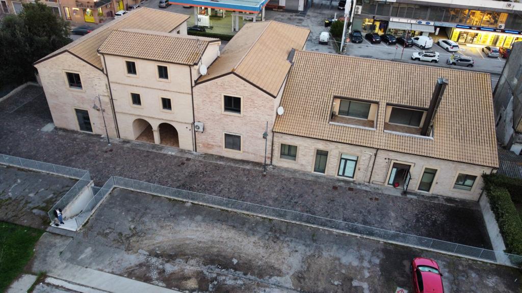 Scuola Collodi a Porto Sant’Elpidio, scatta l’ipotesi nuova sede vicino al ponte del palo