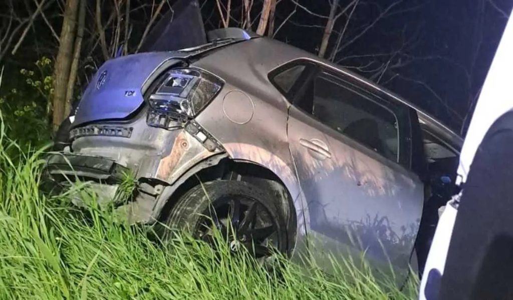 Fuori strada, muore ventenne di Mogliano