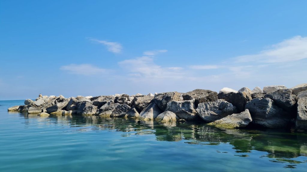 Terminati i lavori sulle scogliere a Marina Palmense