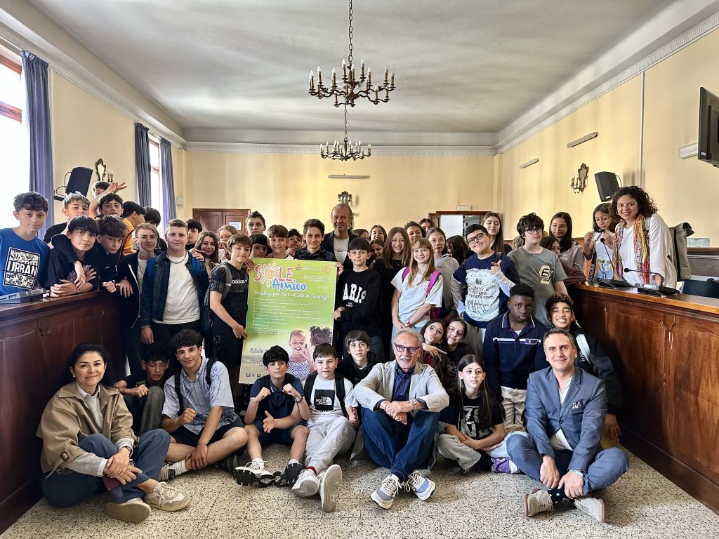 Salute della pelle Studenti a lezione con il progetto “Sole Amico”