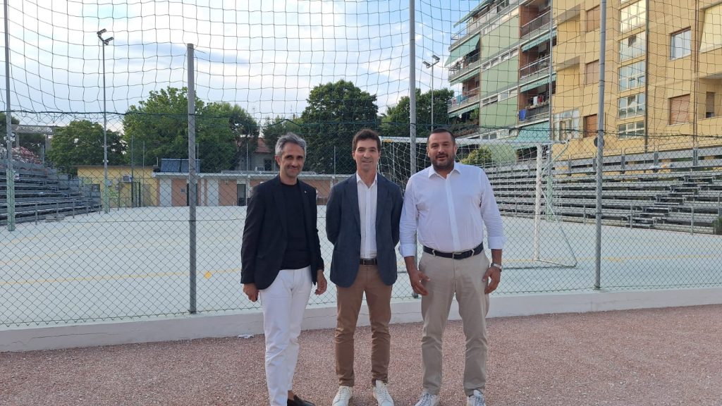 Nuovo look per l’Arena Europa a Porto San Giorgio, dopo l’estate arrivano panchine tavoli e giochi