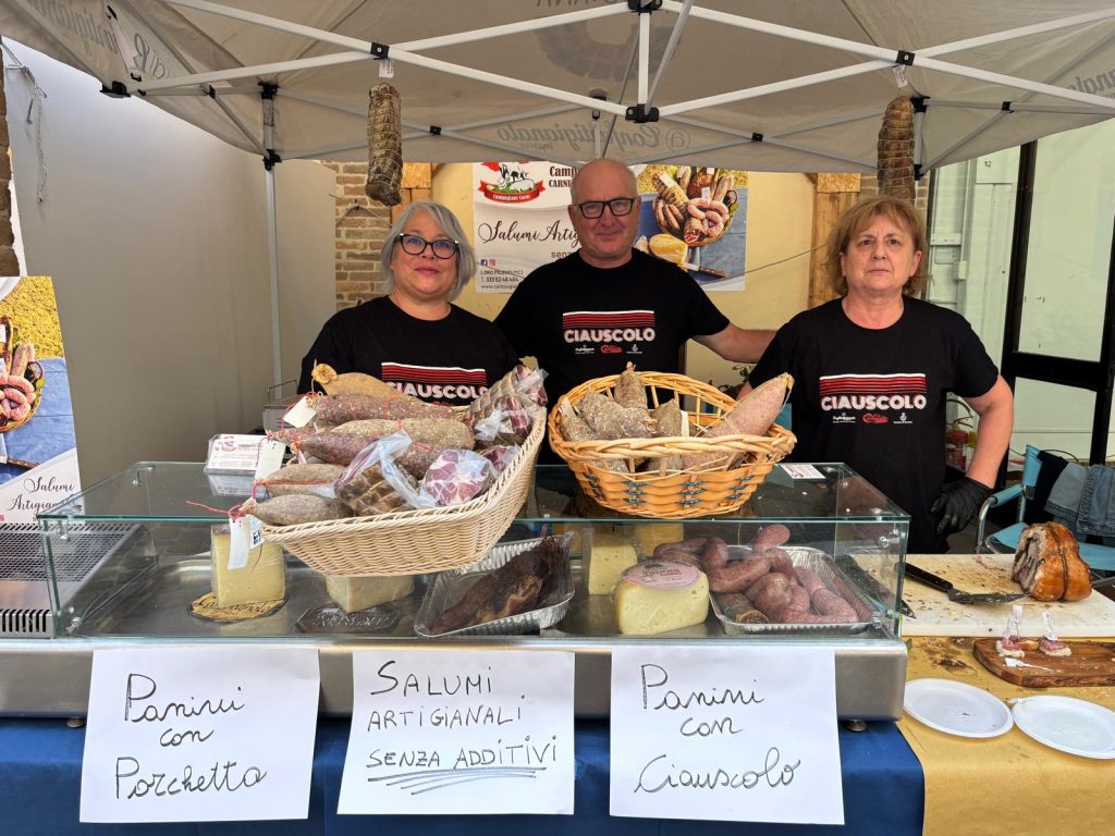 Sarnano celebra col ciauscolo il gusto autentico delle Marche