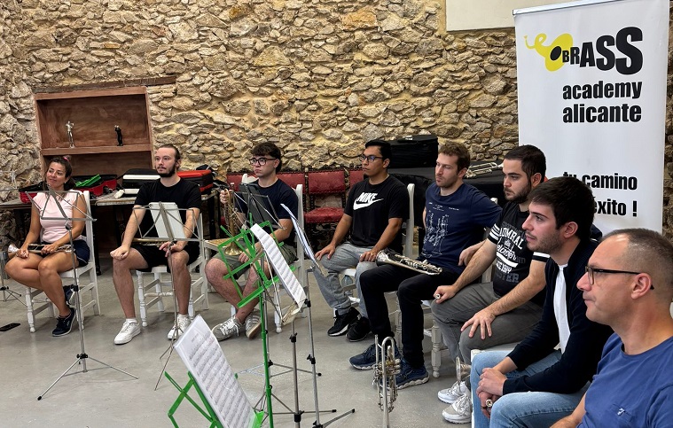 Scambio culturale fra musicisti fermani e spagnoli ad Alicante