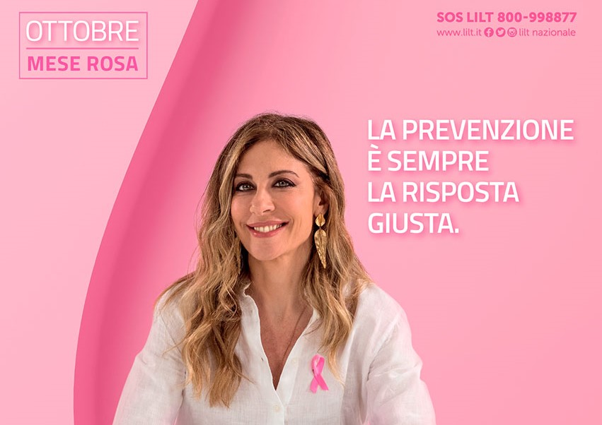 Ottobre mese della lotta e prevenzione del tumore al seno. Mele rosa, visite ed ecografie gratuite per le donne