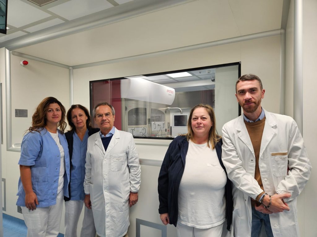 Ast Fermo si dota di un robot per preparare farmaci chemioterapici