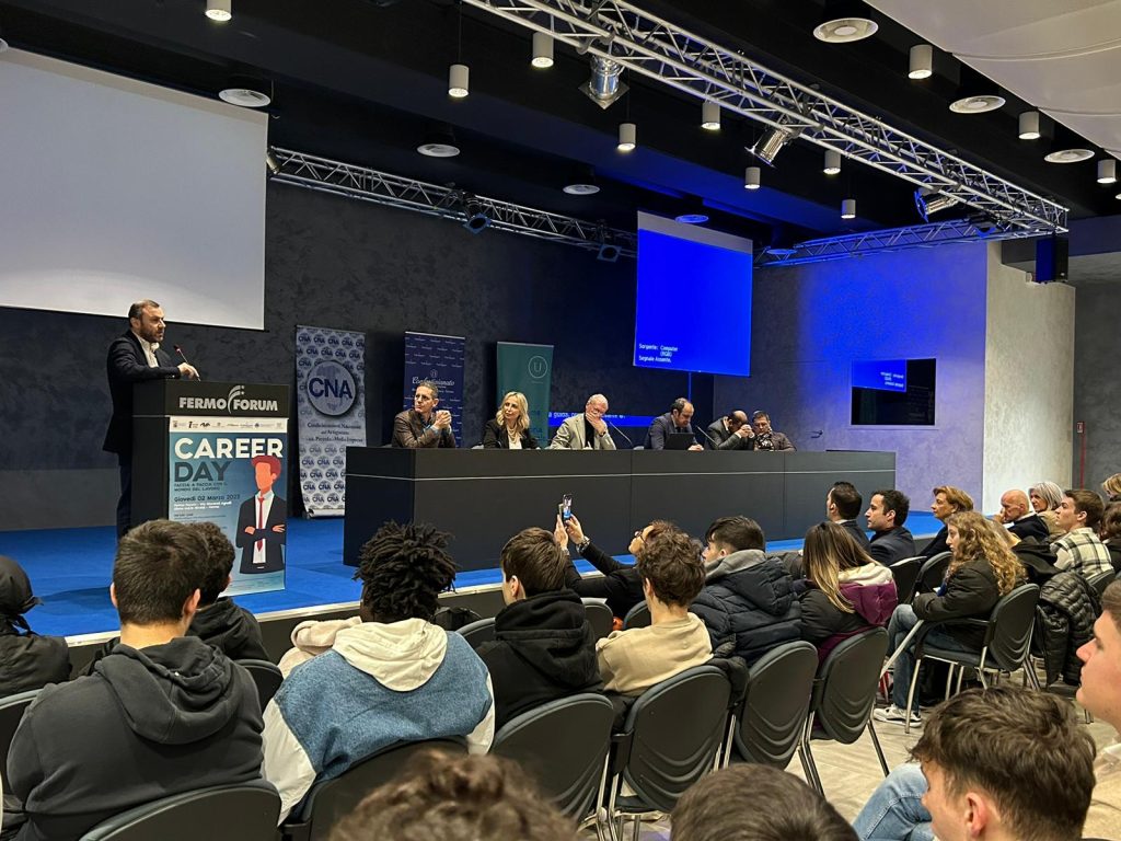 Fermo Forum ospita la 2° edizione del Career Day