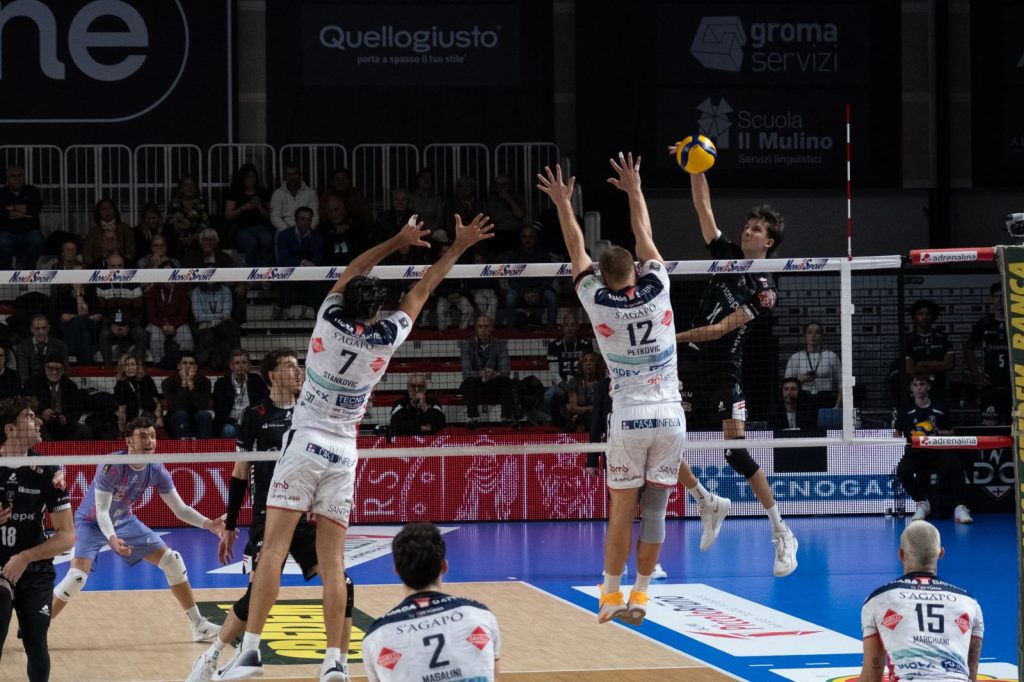 Volley: non basta Golzadeh, Grottazzolina al palo perde 3 a 1 a Padova