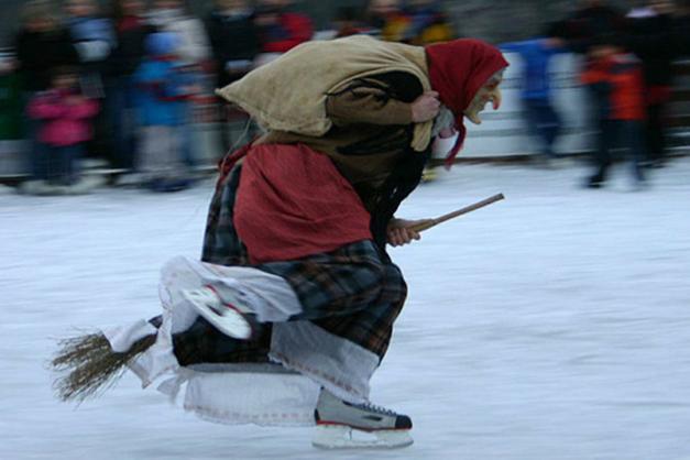 Befane volanti e sul ghiaccio rinviate all’11 gennaio in piazza a Porto San Giorgio
