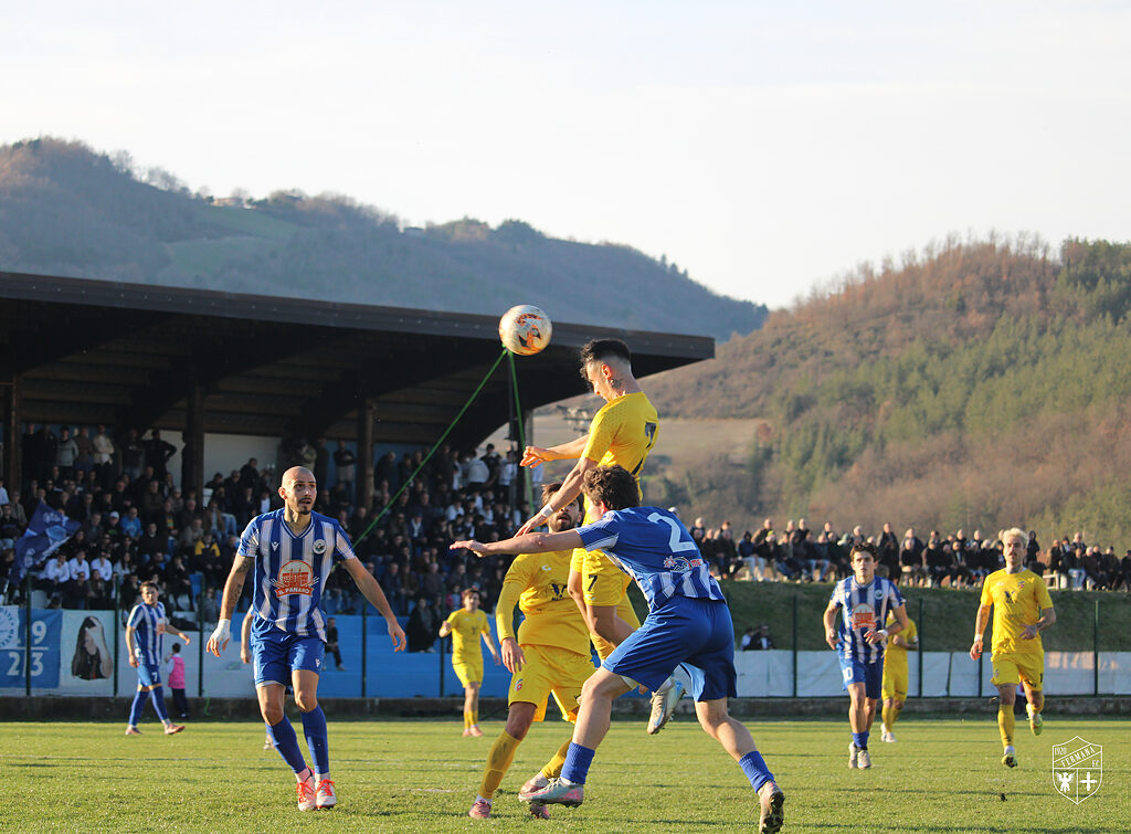 Fermana espugna Fermignano (0-1) con rete nel finale di Barrasso e mantiene la vetta a +1