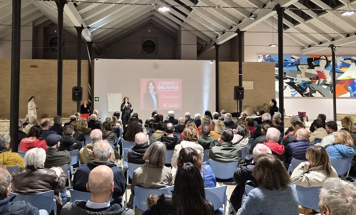 Malavatani fa tappa a Santa Caterina: “non solo sul Girfalco, useremo metodo della democrazia partecipativa”