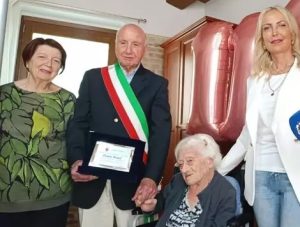 elvira 110 anni