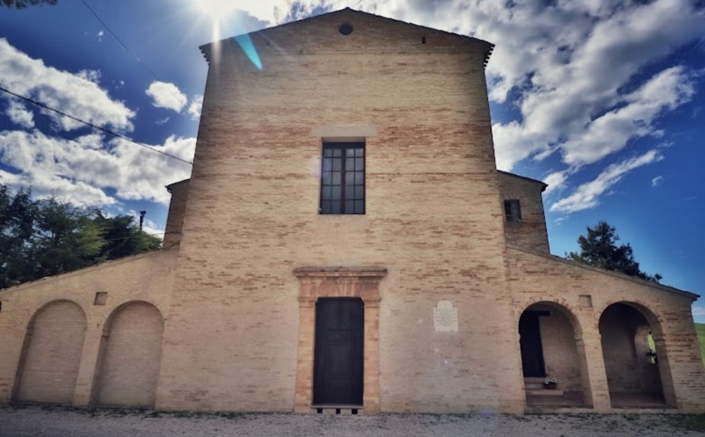 Profanata la chiesa dei Sacri Cuori a Fermo, l’arcivescovo invita a un gesto di riparazione