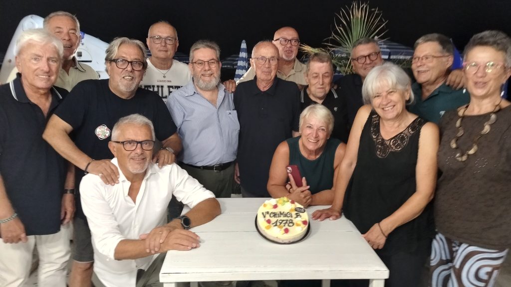 A 48 anni dal diploma, compagni di classe 5°B Chimici “Montani” si ritrovano al Crazy Beach