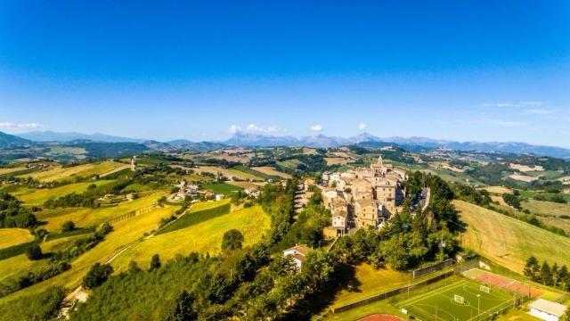 Patti di Collaborazione approvati per prendersi cura del borgo di Monte Rinaldo