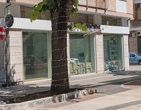 Negozi chiusi e città che si svuota. AVS presenta dati e proposte per Porto San Giorgio