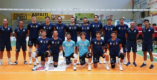 Yuasa Volley si presenta per la nuova stagione al Caffè 900