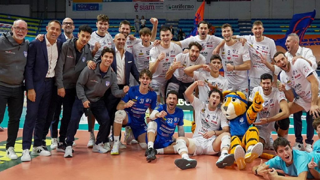 Yuasa volley vince il derby con Fano (3-1) nell’esordio casalingo di A2